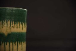 黄瀬戸織部花器07