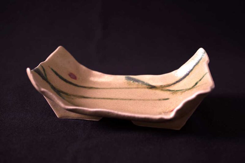 黄瀬戸織部流向付