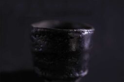 瀬戸黒ぐい呑み